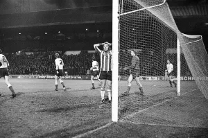 Sheffield United 1-2, League Division One match action at Bramall Lane