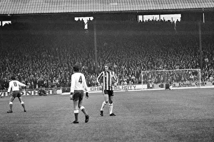 Sheffield United 1-2, League Division One match action at Bramall Lane