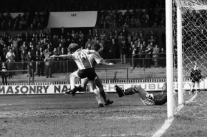 Sheffield United 2 v. Millwall 1. Division Three Football. March 1981 MF02-09-006
