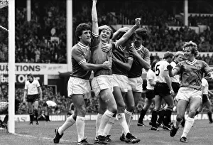 Sheffield Wednesday 0 v. Wolverhampton Wanderers 0. Division 2 Football