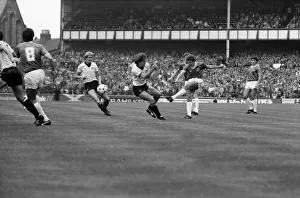 Sheffield Wednesday 0 v. Wolverhampton Wanderers 0. Division 2 Football