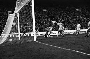 Sheffield Wednesday 1 v. Notts. County 2. Division Two Football. January 1981 MF01-20-023