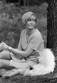 Sheila Hancock Actress 1968 At Liphook Health Farm 23 / 05 / 1968 Pictured in