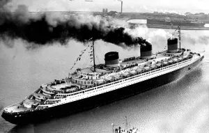 Cruiser Prints: Ship Normandie leaving Le Havre to Southampton and New York on May 29, 1935