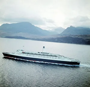 Ships - Shipping - Queen Elizabeth II - November 1968 The QE2 Liner Trials on Firth