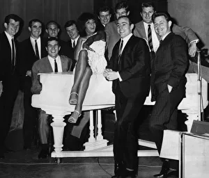 Shirley Bassey giving a farewell song to Liverpool football players on the evening of