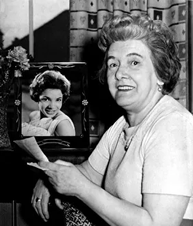 Signed Prints: Shirley Basseys mother Eliza, reads the letter from her daughter telling of her
