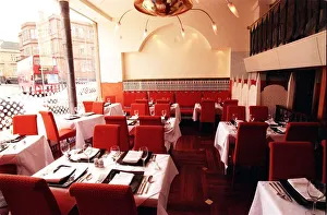 00151 Prints: Shish Mahal March 1999 Indian Restaurant Park Road Glasgow Interior Dining room Red