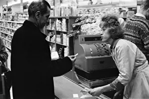 Shoppers, Fine Fare Supermarket, Wilton, London, 29th October 1963