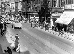 Shoppers out in force around Sunderland - Mackies Corner on the junction of the High