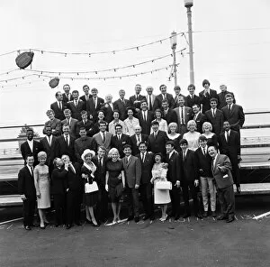 Images Dated 20th July 2021: Showbiz picture of the year. Front row: Ken Morris, Joan Savage, Charlie Drake