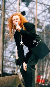 Simply Red perfrom at the Gateshead Stadium on 14th July 1991