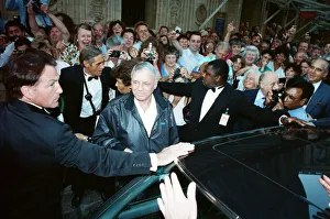 00308 Prints: Singer Frank Sinarta is mobbed by waiting fans as he arrives at the Royal Albert Hall to