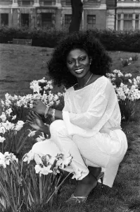 00656 Prints: Singer Patti Boulaye, who is to start a solo stage tour of eight weeks on April 7th