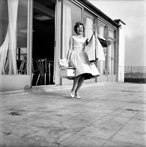 Singer Valerie Masters appearing at the Empire Theatre, Newcastle. June 1960 M4463-001