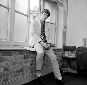 00097 Prints: Singr Ian Whitcombe pictured at home. 11th March 1965