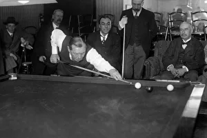 00089 Prints: Sir Arthur Conan Doyle playing in the 2nd round of the London qualifying competition of