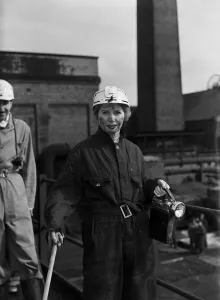 01319 Prints: Sir Bernard and Lady Docker visited the Water Haigh Colliery, near Leeds