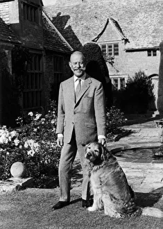 00456 Prints: Sir Gerald David Nunes Nabarro was a British Conservative Party politician of the 1950s