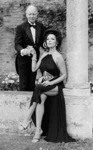 Sir John Guilgud and Joan Collins September 1978 In Roald Dahls