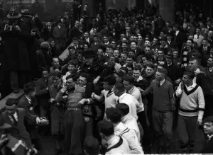 00204 Prints: Sir Winston Churchill chaired by students December 1929 at Bristol University