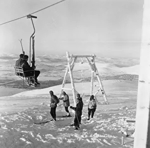 Winter Sports Prints: Skiers seen here on the recently opened White Lady chair lift on Cairngorm 3rd January
