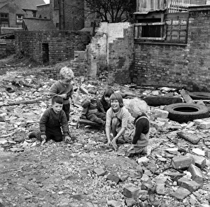01035 Prints: Slum areas of Leicester. 18th October 1963