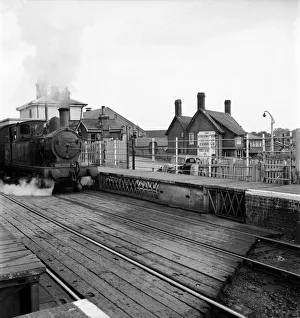 Tracks Prints: A small tank engine pulls into the railway station at Halesworth Suffolk