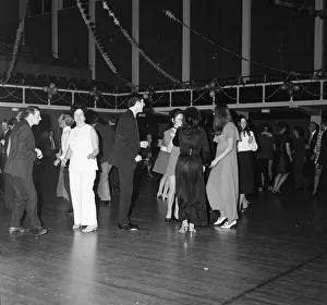 01491 Prints: Smiths Industries dinner and dance at Guildford Civic Hall, Surrey