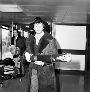 Snooker Champion Alex Hurricane'Higgins leaving Heathrow airport for