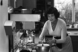 Sonia Allison the Daily Mirror cook is seen here preparing a meal for a invited group of