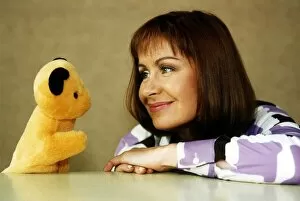 Images Dated 26th June 1997: Sooty and Television Presenter Sian Lloyd June 1997 Celebrating Sooty