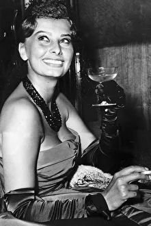 Sofia Prints: Sophia Loren actress at the Variety Club charity premiere of The Key in the Odeon