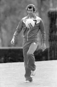 00391 Prints: Southampton FC Players, pictured during training session ahead of FA Cup Final