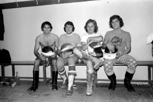00067 Prints: Speedway Riders l-r: Ivan Mauger (four times World Champion)
