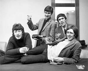 00104 Collection: The Spencer Davis Group. l-r Steve Winwood, Pete York, Muff Winwood and Spencer Davis