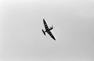 00748 Prints: Spitfire single seat fighter aircraft on show at RAF Woodvale, South of Southport