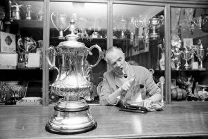 Images Dated 7th January 1971: Sport / football / F. A. Cup / Trophy. F. A. Cup gets final polish. January 1971 71-00163-003