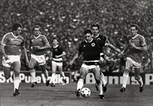 00390 Prints: Sport - Football - Wales v Scotland - World Cup Qualifying match - 10th September 1985