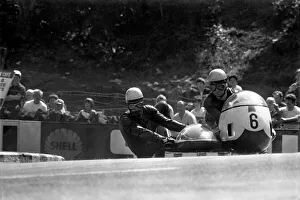 Sport: Motorcycling: Isle of Man TT Racing 500 CC Side Car Class