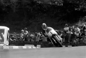 Sport Motorcycling: Isle of man TT Racing Production 250CC Class