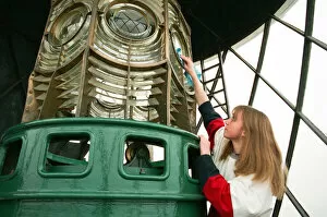 Images Dated 22nd March 1998: Spring clean weekend at St Marys Lighthouse in Whitley Bay