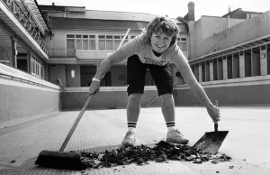 Lido Prints: Its spring cleaning time for Clifton open-air swimming pool
