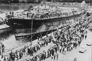 The SS Great Britain squeezes in to the Cumberland Basin Lock 5th July 1970