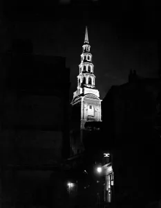 00202 Prints: St Clement Danes church lit up at night 1951 london england floodlight floodlit