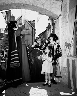 Straws Prints: St Lawrence Fair 6th August 1953 The three strangely dressed gentlemen who came to her