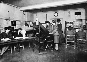Science Prints: Staff of a British radar station. (Picture) A Chain Home Receiver Room 15th
