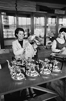 01397 Prints: Staff at work at Viners Cutlery, Sheffield. 3rd September 1967