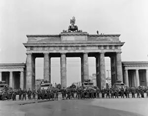 Start of the construction of the Berlin Wall. At midnight on 13th August