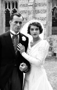 Stephen Dillon & Elizabeth Hurley on the set of Christabel - 22 / 6 / 1988